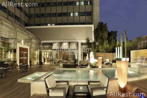 Metropolitan Hotel 19
